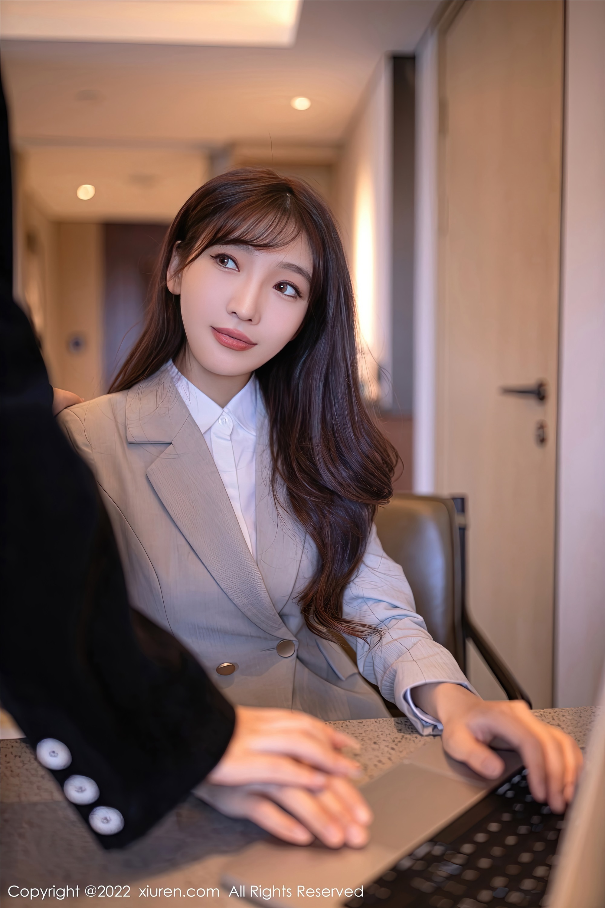 Xiuren秀人网 2022.11.10 NO.5840 陆萱萱